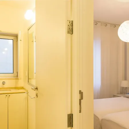 Traveling To 311 Chiado Principe Real Apartamento